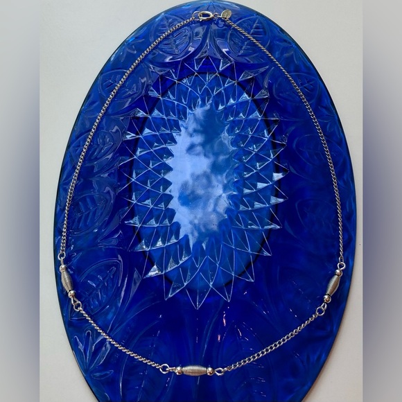 Vintage Celebrity Silver Tone Necklace - Picture 5 of 5